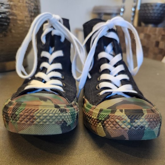 Converse Chuck Taylor All Star Black/Camo sneaker - Size 8 - Picture 2 of 9